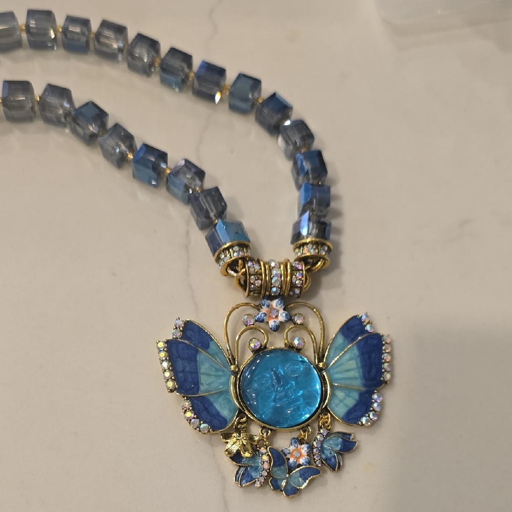 Elegant Blue Moon Face Butterfly Necklace